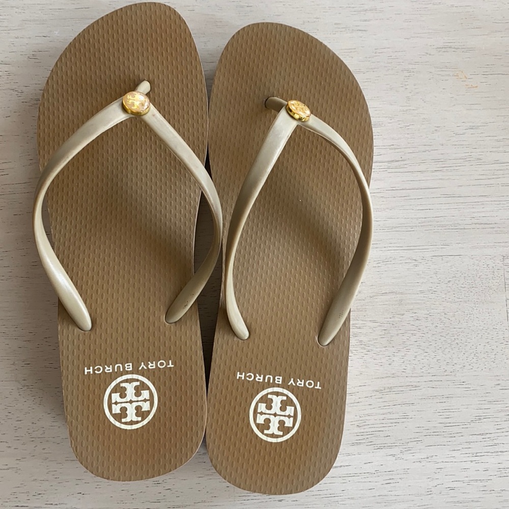Tory Burch nude wedge flip flops, sz9, good shape!